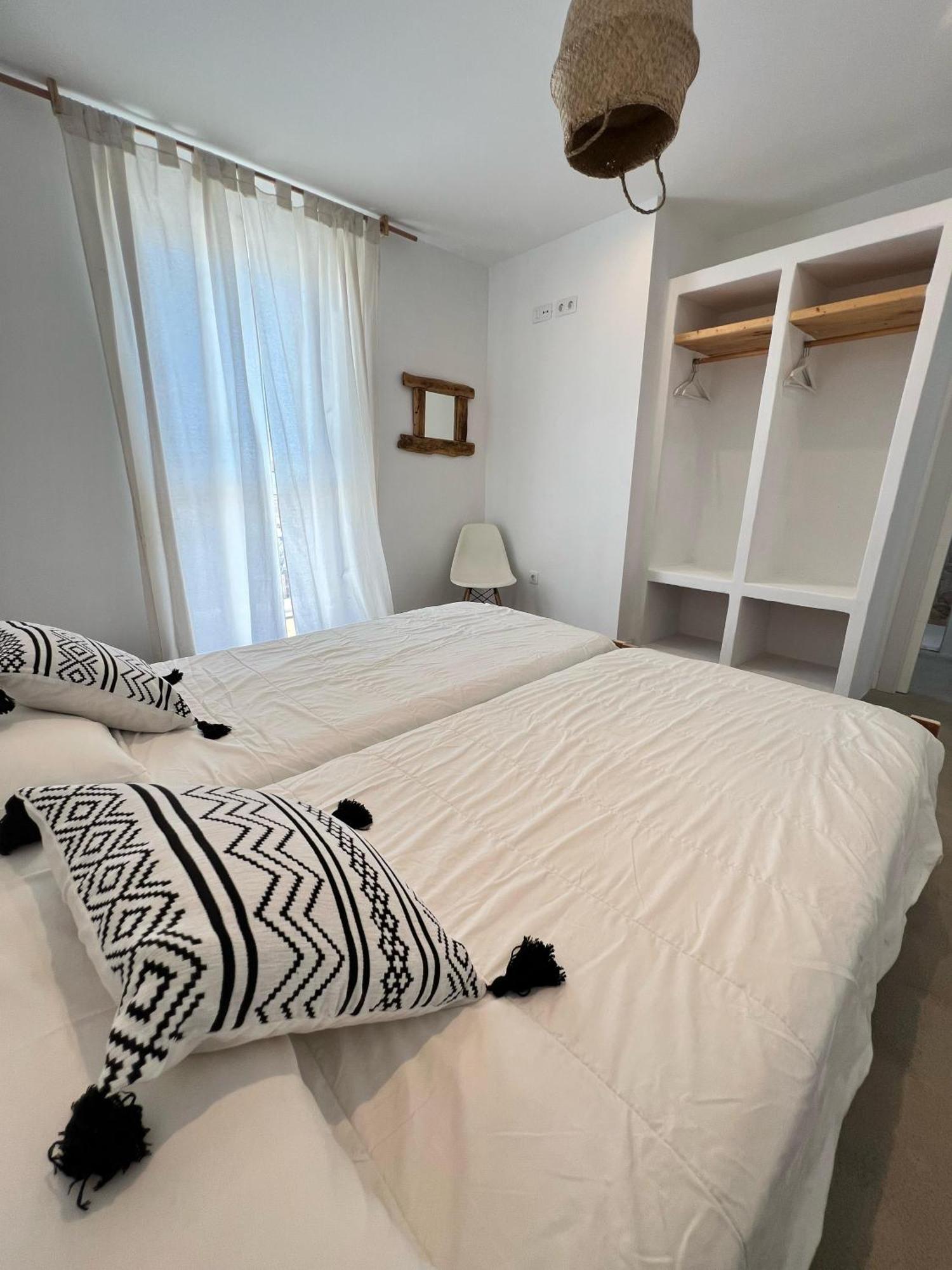 Hostel Surf House & Surf School Corralejo